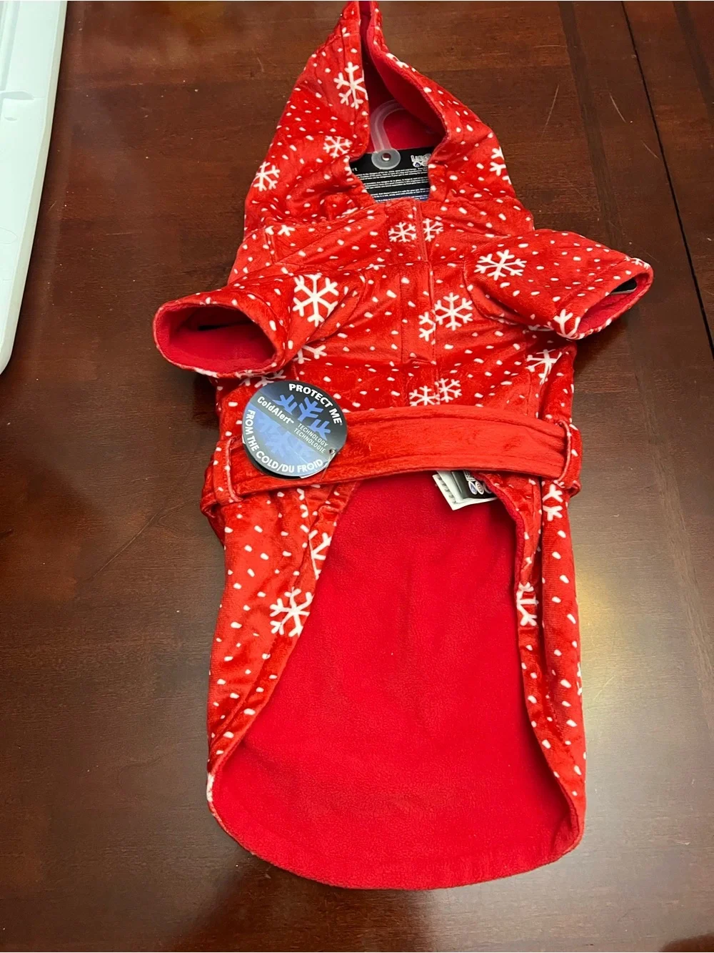 Cozy Red Snowflake Dog Robe with Hood – Brand: